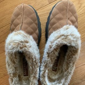 Sketcher winter slides. Warm. New without box